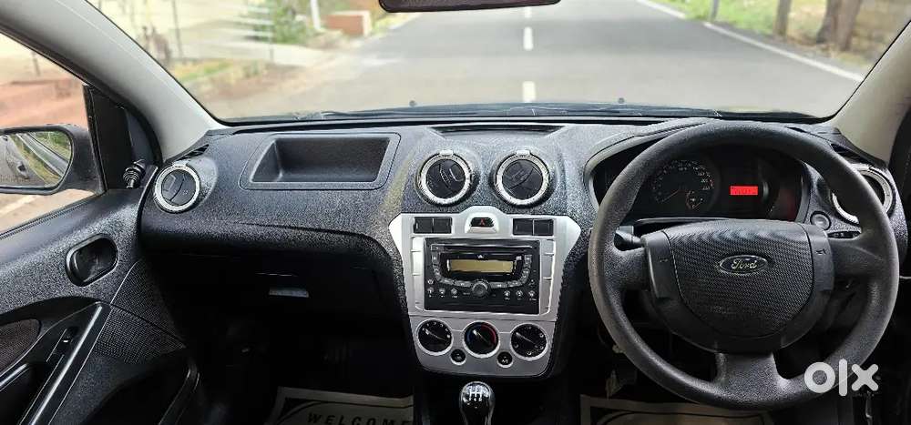 Ford Figo 2010 Petrol Manual