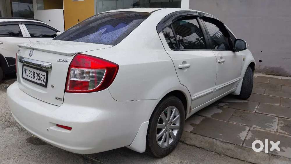 Maruti Suzuki Sx4 2011 82000 Km Driven