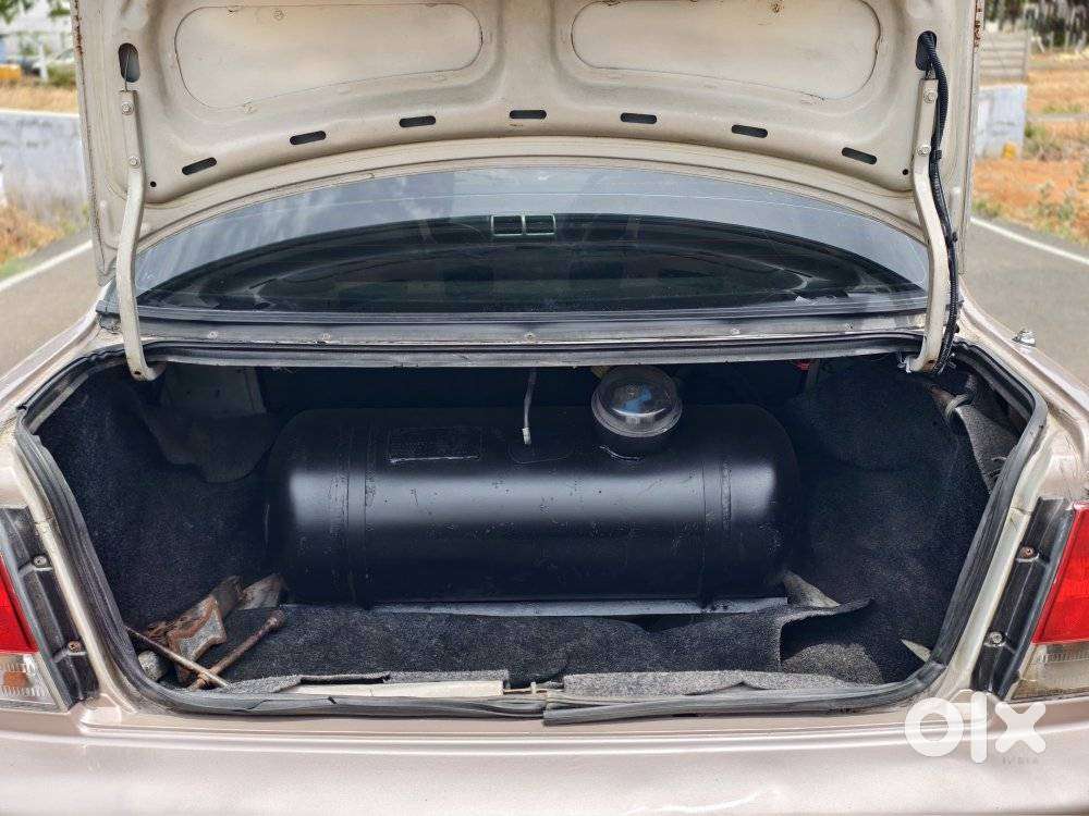 Maruti Suzuki Esteem Vxi - Bsii, 2005, Petrol
