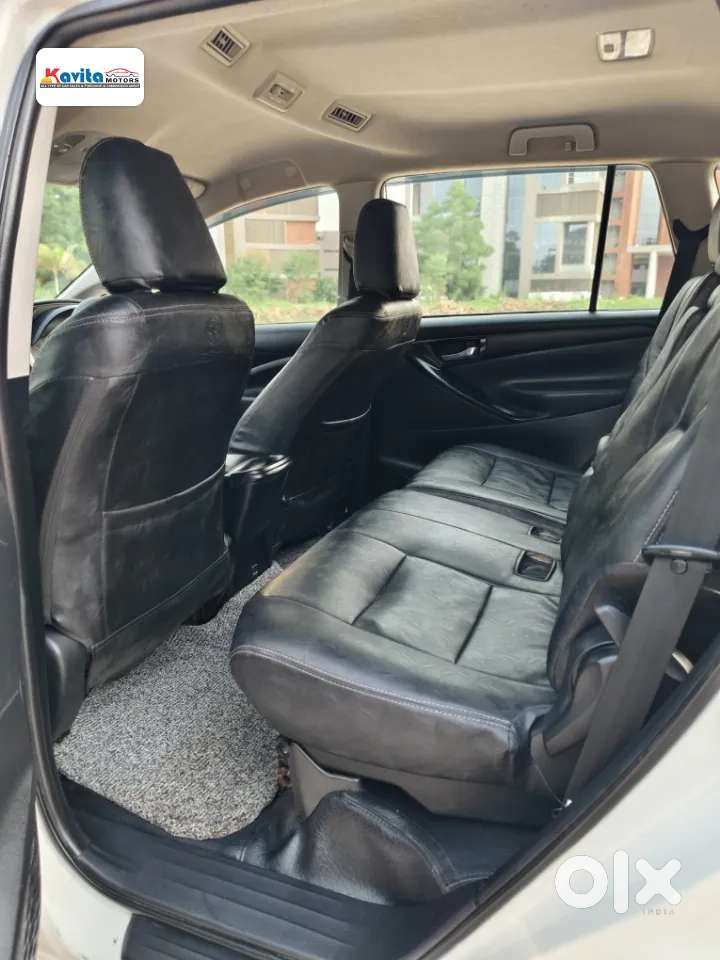Toyota Innova Crysta [2020-ongoing] 2.4 Gx 8 Str, 2019, Diesel