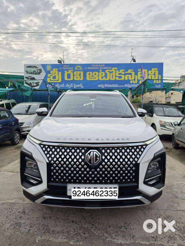 Mg Hector Plus Sharp Pro Blackstorm 2.0 Turbo Diesel 7 Str, 2023, Di..