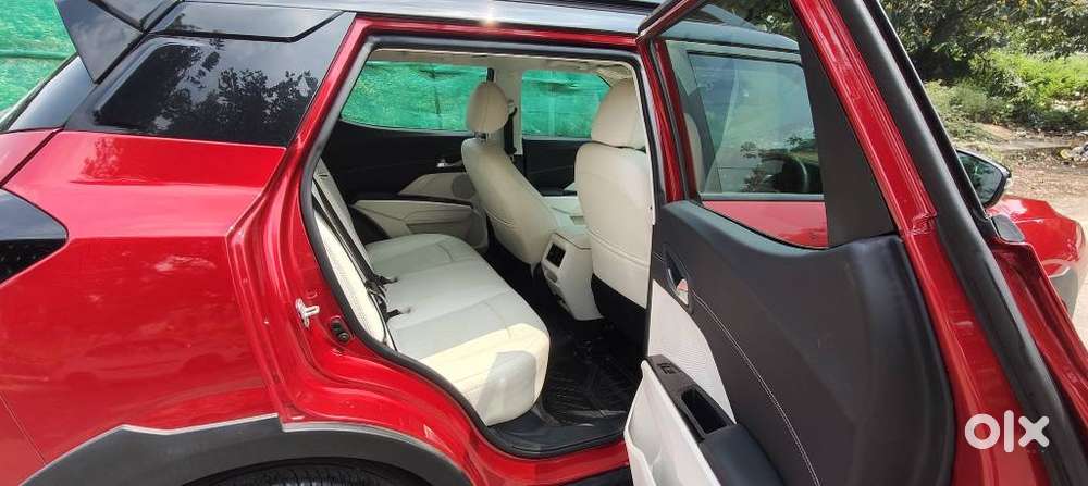 Mahindra Xuv 3xo Ax7 Diesel Mt, 2025, Diesel