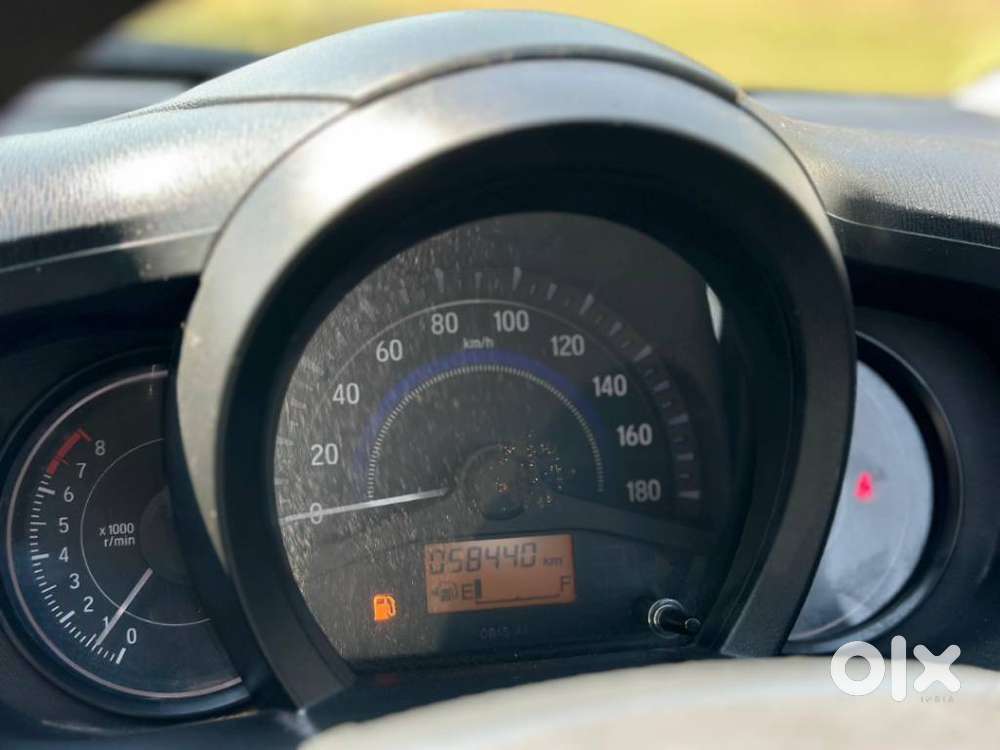 Honda Brio 2013-2016 Vx At, 2015, Petrol