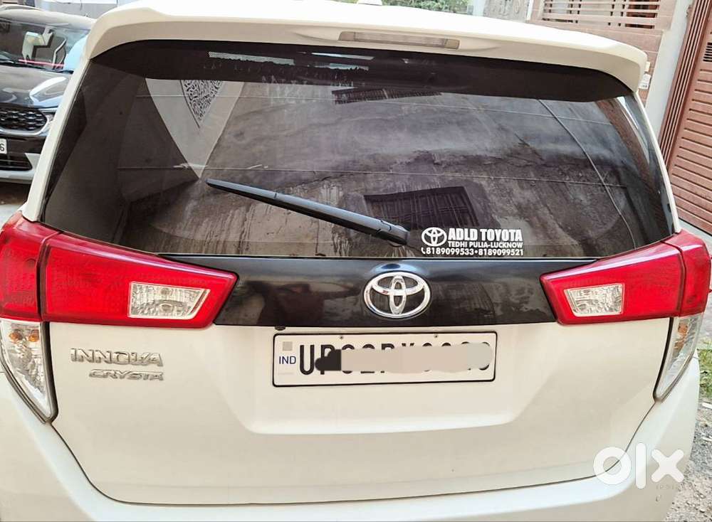 New Innova Crysta Sale In Showroom Condition