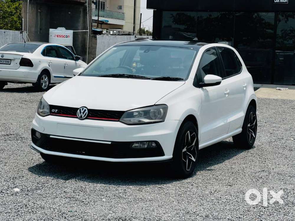 Neat And Well Maintained 2016 Model Manual