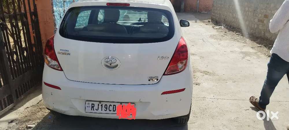 Hyundai I20 2012 Petrol 81500 Km Driven -ac Not Working Only