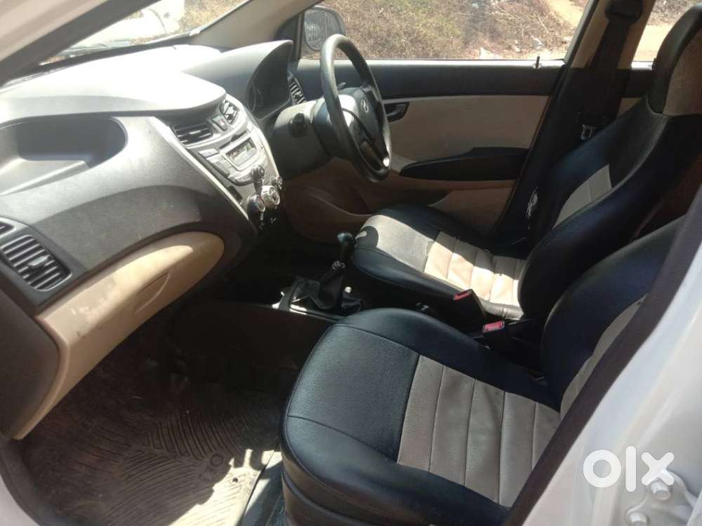 Hyundai Eon Sportz, 2013, Petrol