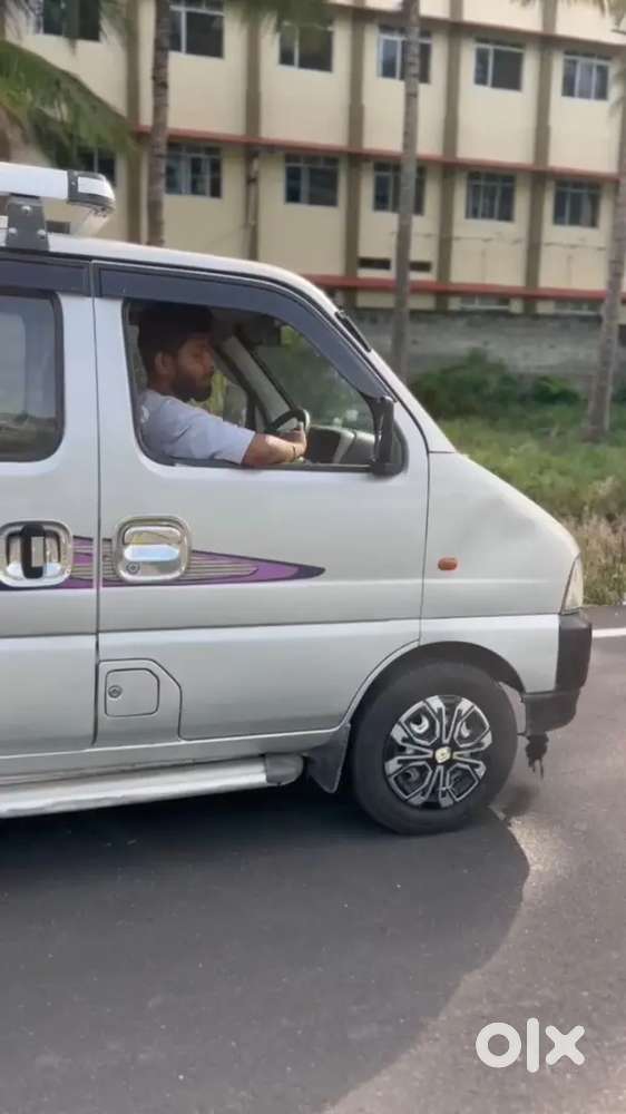 Maruti Suzuki Eeco 2010