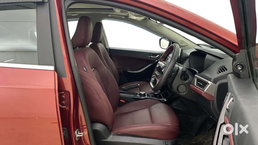 Tata Curvv Pure Plus S 1.2 Revotron Petrol 7dca, 2025, Petrol