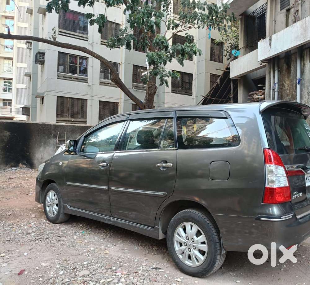 Toyota Innova 2.5 V 7 Str, 2011, Diesel