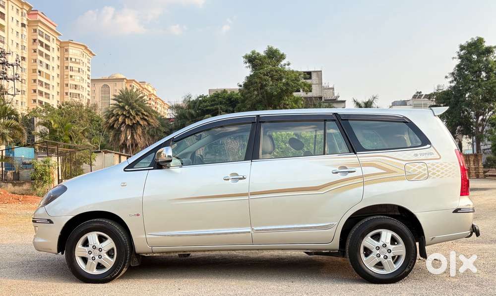 Toyota Innova 2.5 V 7 Str, 2008, Diesel