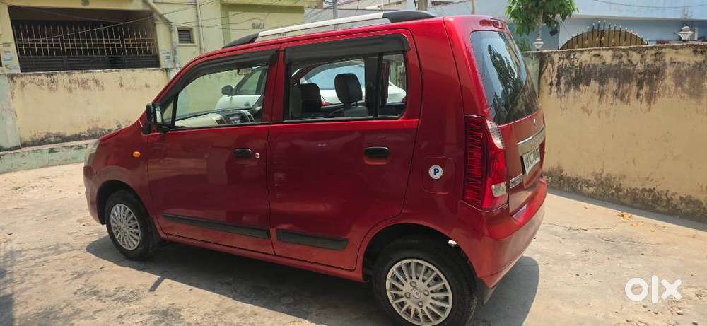 Maruti Suzuki Wagon R 1.0 Lxi Cng Avance Limited Edition, 2015, Petr..