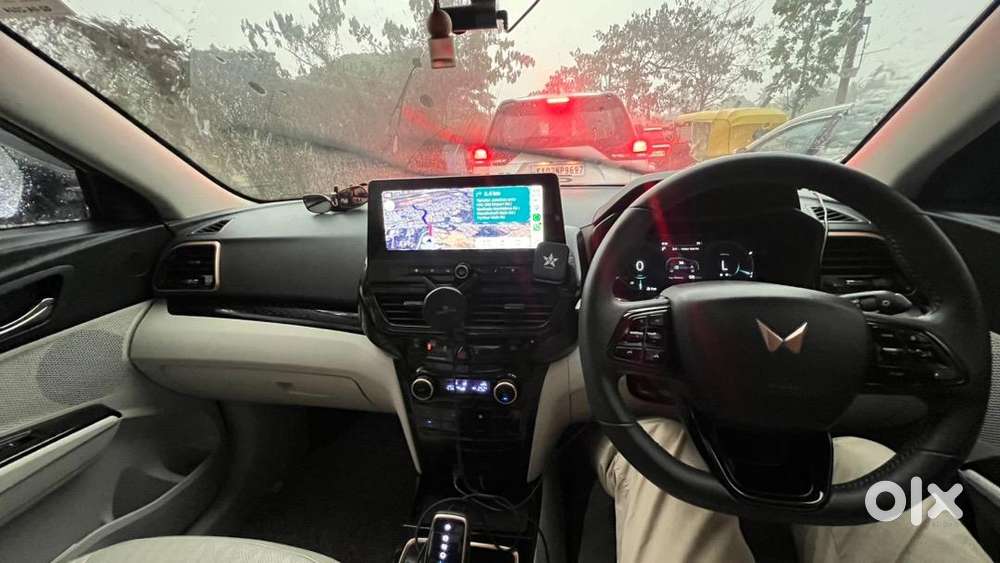 Mahindra Xuv400 2024 Electric Well Maintained