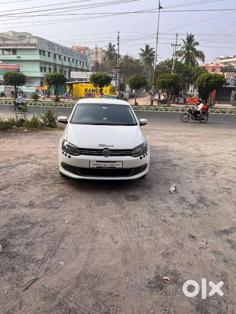 Volkswagen Petrol Manual 2011 Car