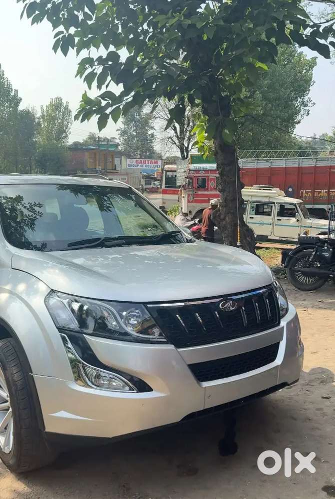 Mahindra Xuv500 2015 Diesel 90000 Km Driven