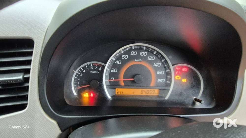Maruti Suzuki Wagon R Vxi Bs Iv, 2013, Petrol