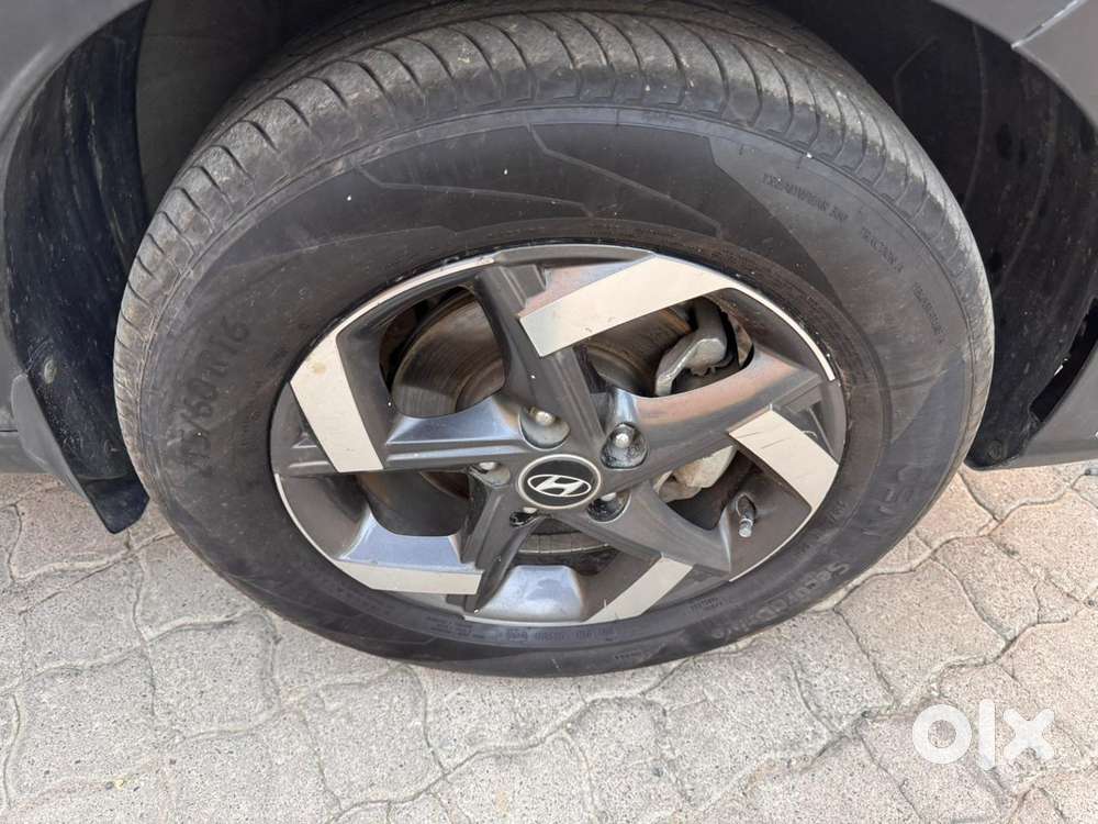 Hyundai Venue Sx Mt, 2021, Petrol