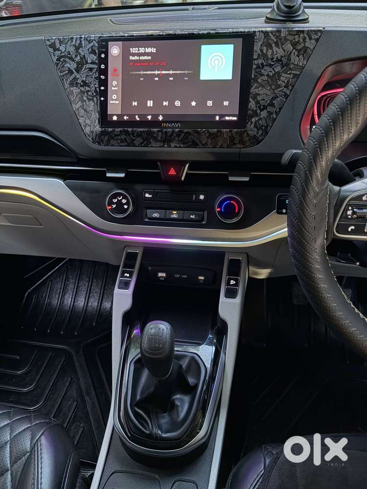 Kia Carens 1.5 Prestige 7 Str, 2023, Petrol