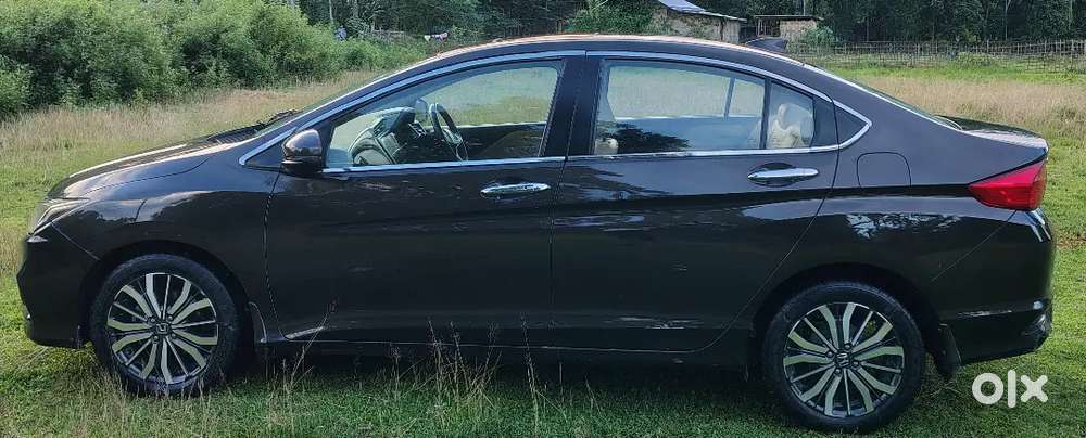 Honda City Top Model With Sunroof