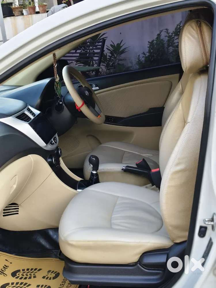 Hyundai Verna 1.6 Diesel Rocket Engine Next To Showroom Condition