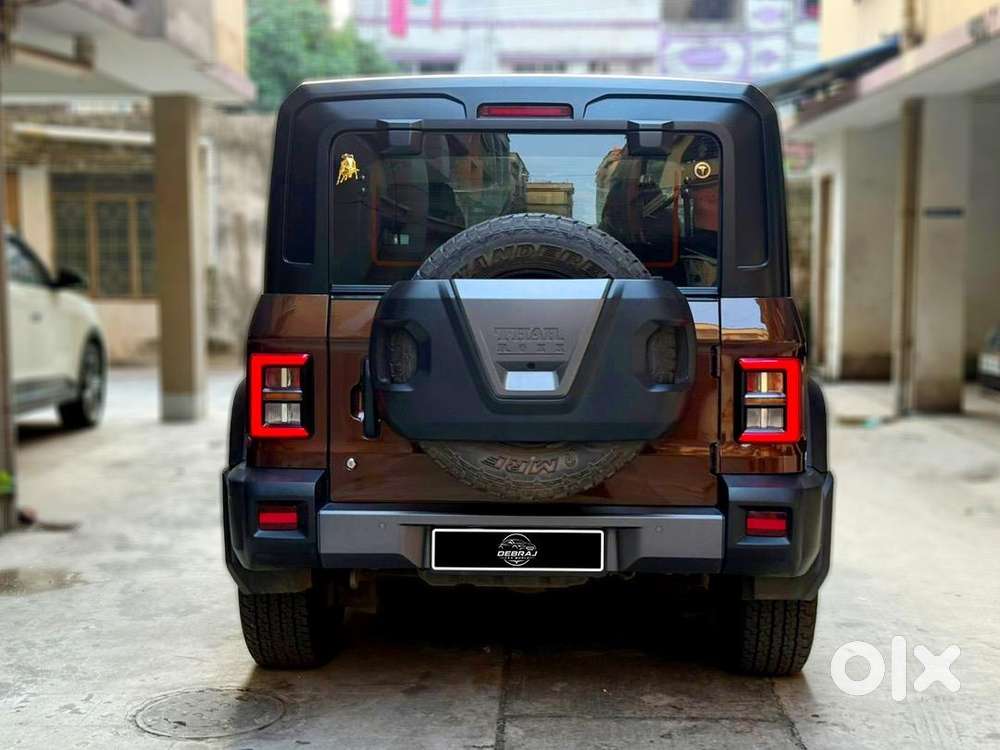 Mahindra Thar Roxx Diesel Automatic ₹5l Accesories Showroom Condition