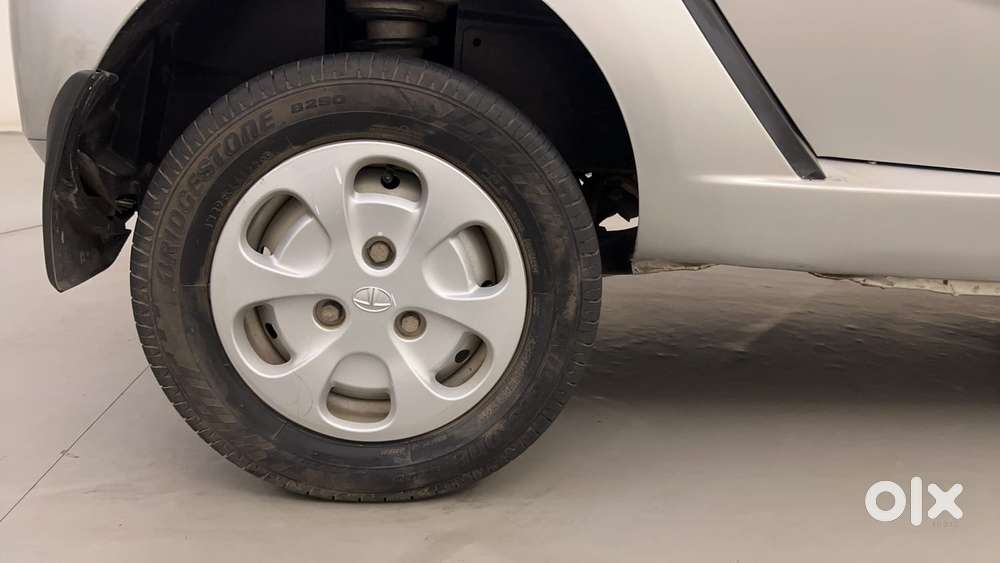 Tata Nano Xta, 2016, Petrol