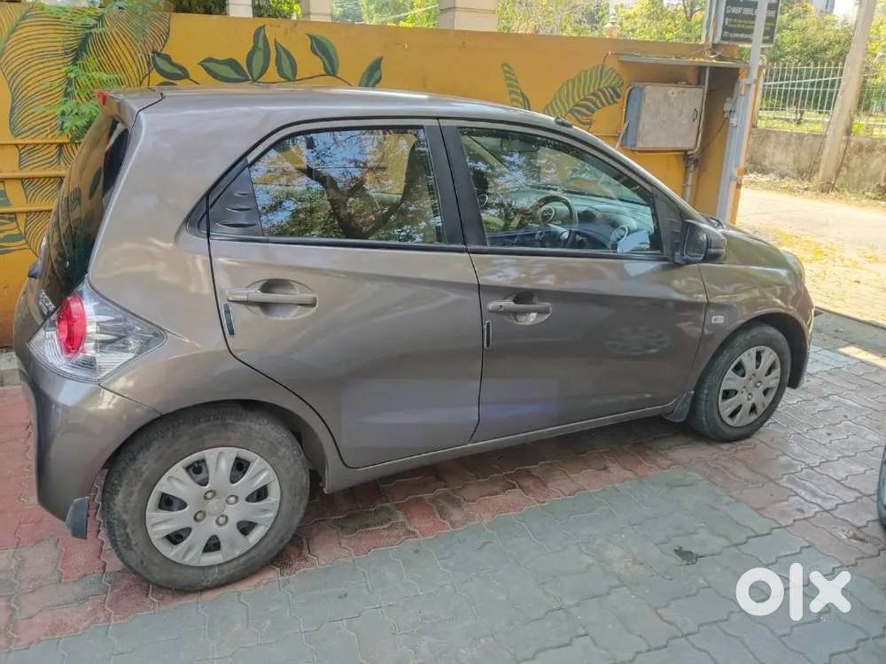 Honda Brio 2016 Petrol Well Maintained