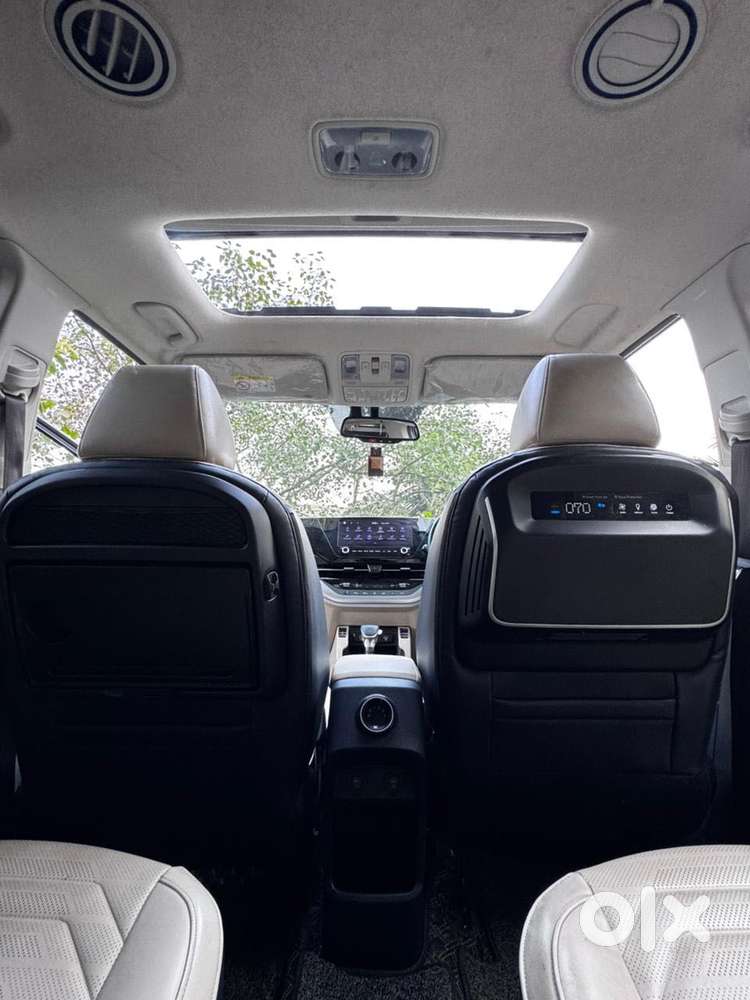 Kia Carens 1.4 Luxury Plus 6 Str, 2022, Petrol