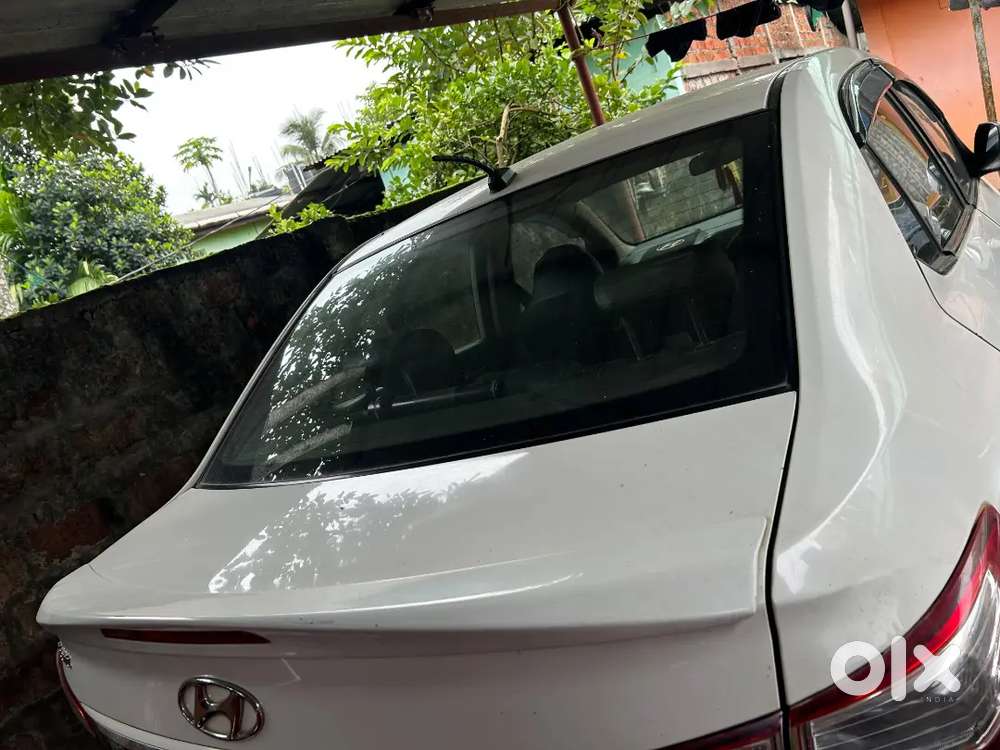 Hyundai Xcent 2017 Petrol 35000 Km Driven