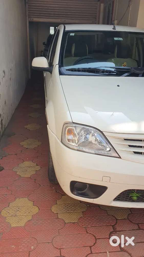 Mahindra Logan Diesel 2011