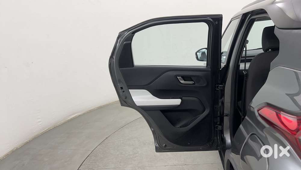Tata Punch Creative Amt, 2022, Petrol