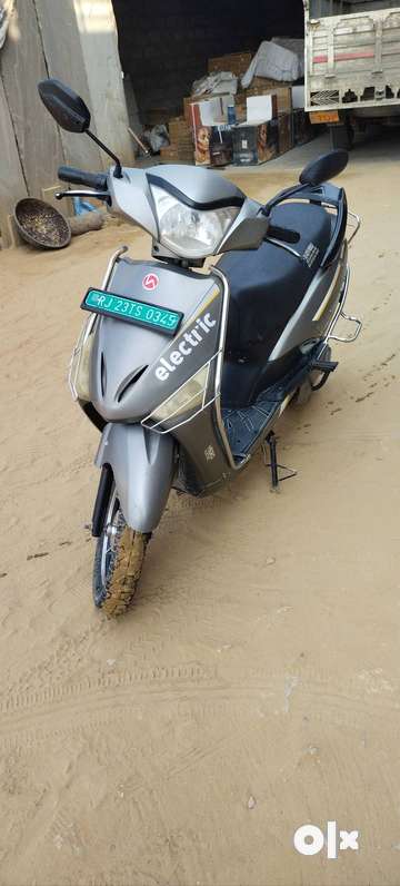 Second hand electric on sale scooter in olx