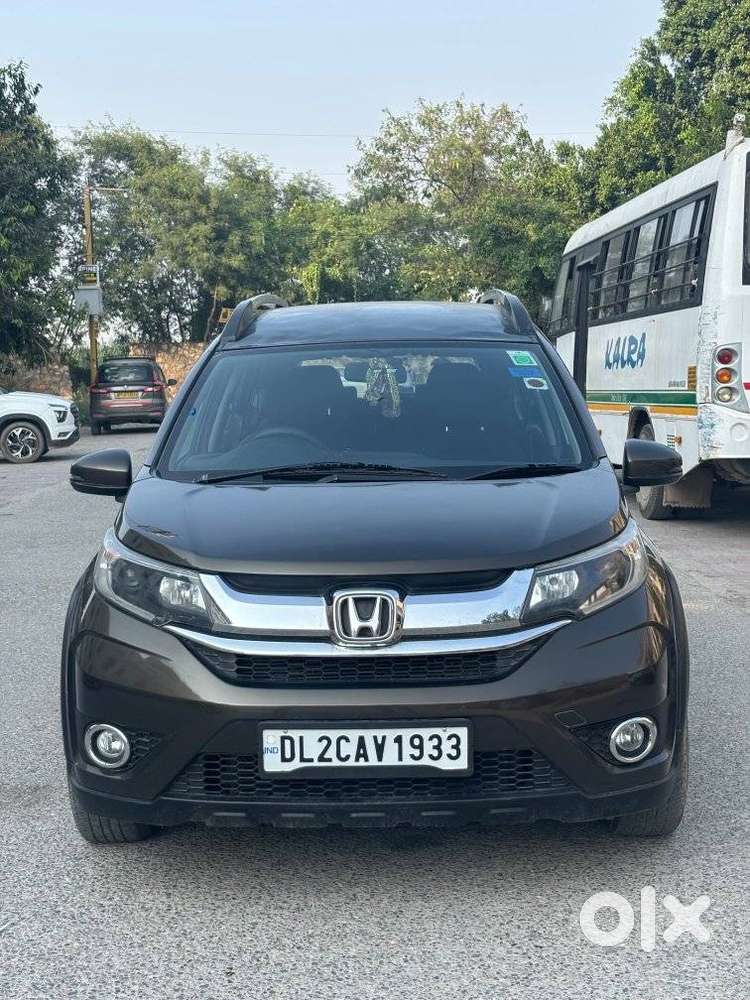 Honda Br-v 1.5 V Cvt Style Edition I-vtec, 2016, Petrol