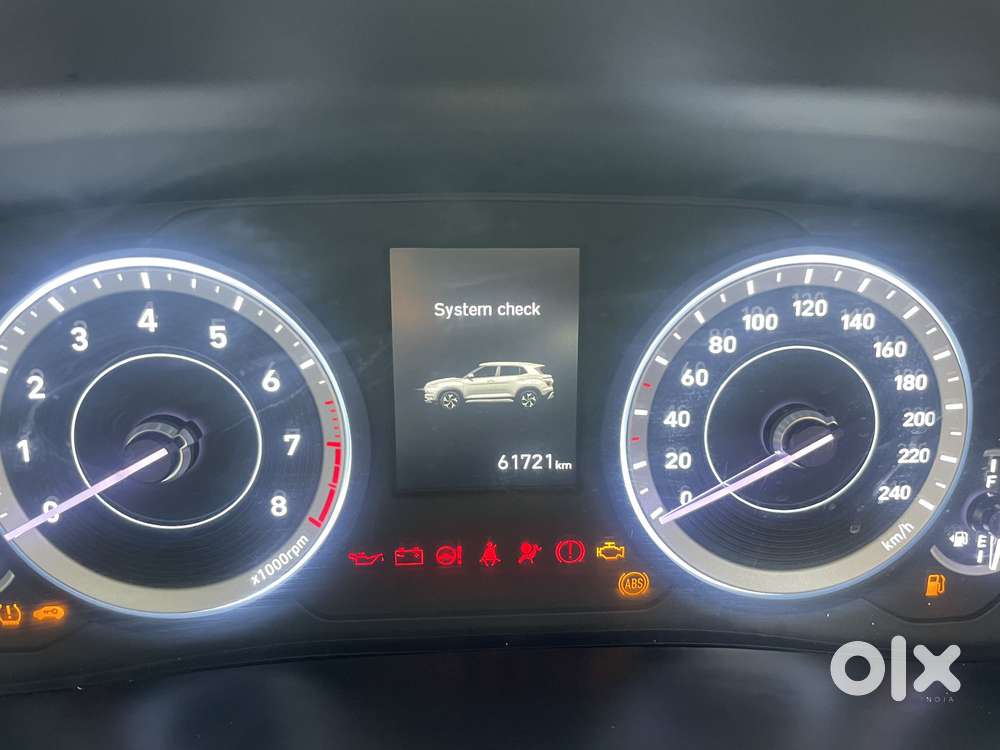 Hyundai Creta 1.5 S Plus Knight Petrol Dual Tone, 2022, Petrol