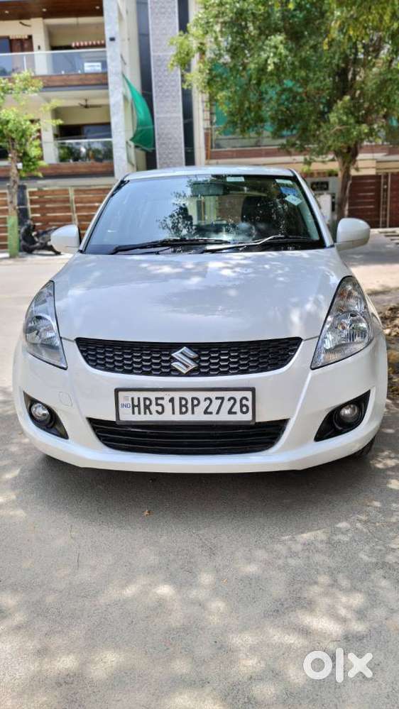 Maruti Suzuki Swift 1.2 Lxi (o), 2017, Cng & Hybrids