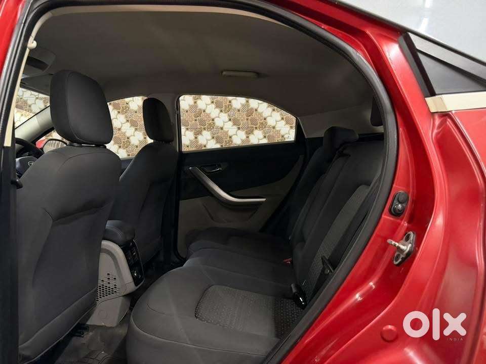 Tata Nexon 1.5 Revotorq Xz Plus Dual Tone, 2017, Diesel