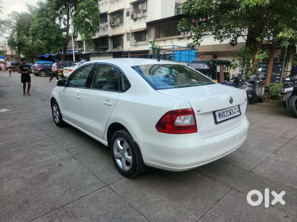 Skoda Rapid 1.6 Mpi Elegance, 2013, Petrol