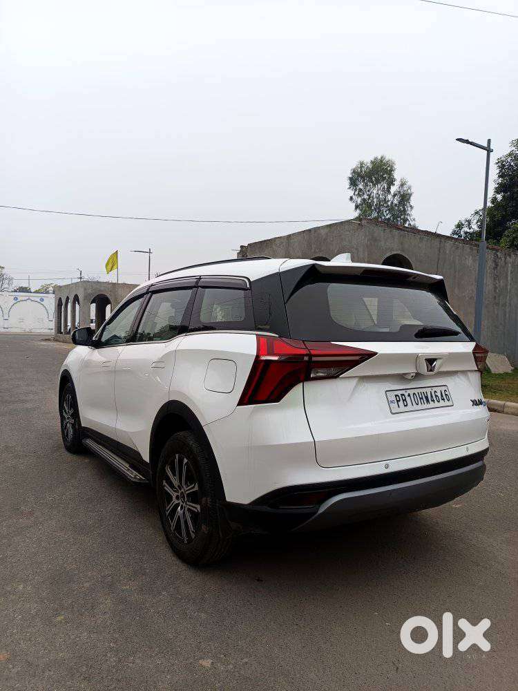 Mahindra Xuv700 2.2 Ax 7 Diesel At Str, 2022, Diesel
