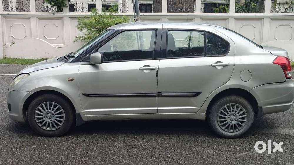 Maruti Suzuki Swift Dzire Vdi Optional, 2011, Diesel