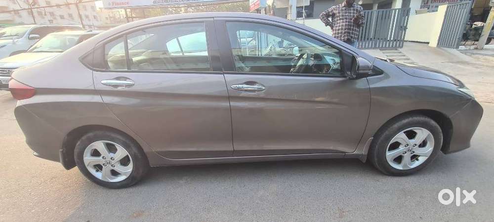 Honda City 2015-2017 I Dtec Vx Option, 2016