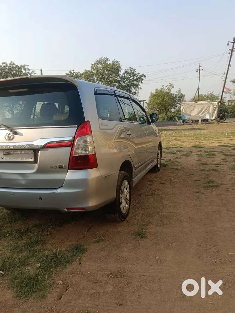 Toyota Innova 2016 Diesel Well Maintained