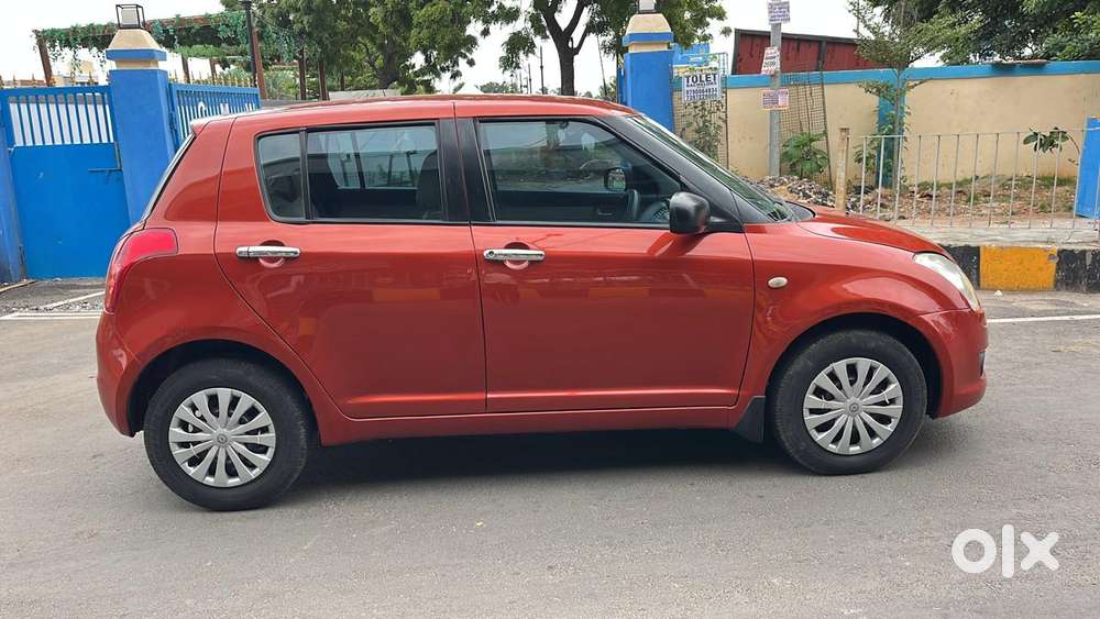 Maruti Suzuki Swift Vxi Bsiii W/ Abs, 2009, Petrol