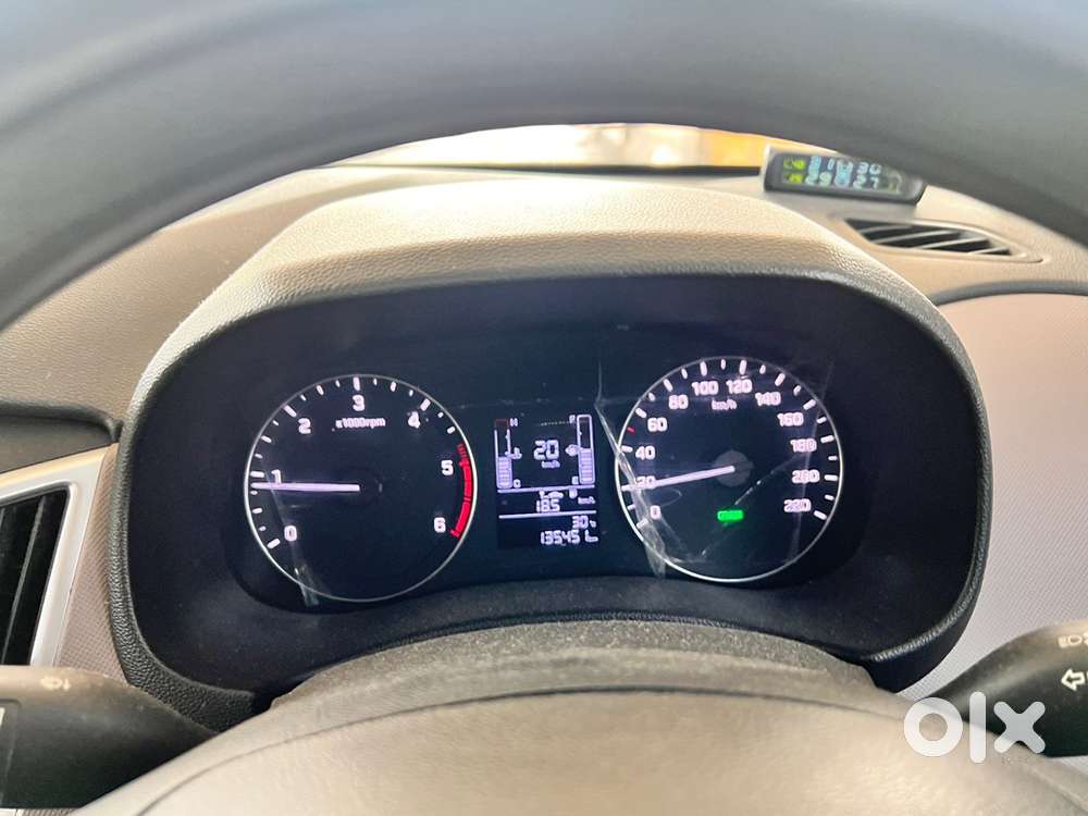 Hyundai Creta Diesel  1st Owner  Full Hyundai Service  Excellent Co