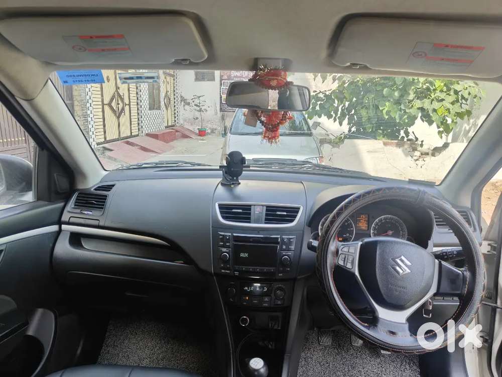 Swift In Excellent Condition For Sale