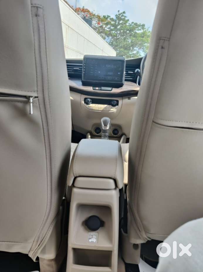 Maruti Suzuki Ertiga Zxi At Shvs, 2019, Petrol