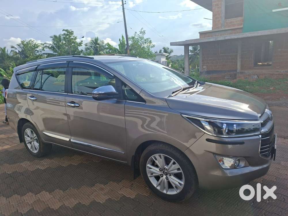 Toyota Innova Crysta 2019