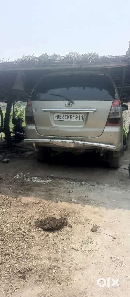 Toyota Innova 2008 Diesel 210000 Km Driven
