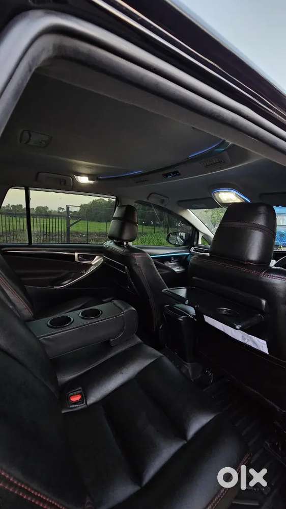 Toyota Innova Crysta 2023