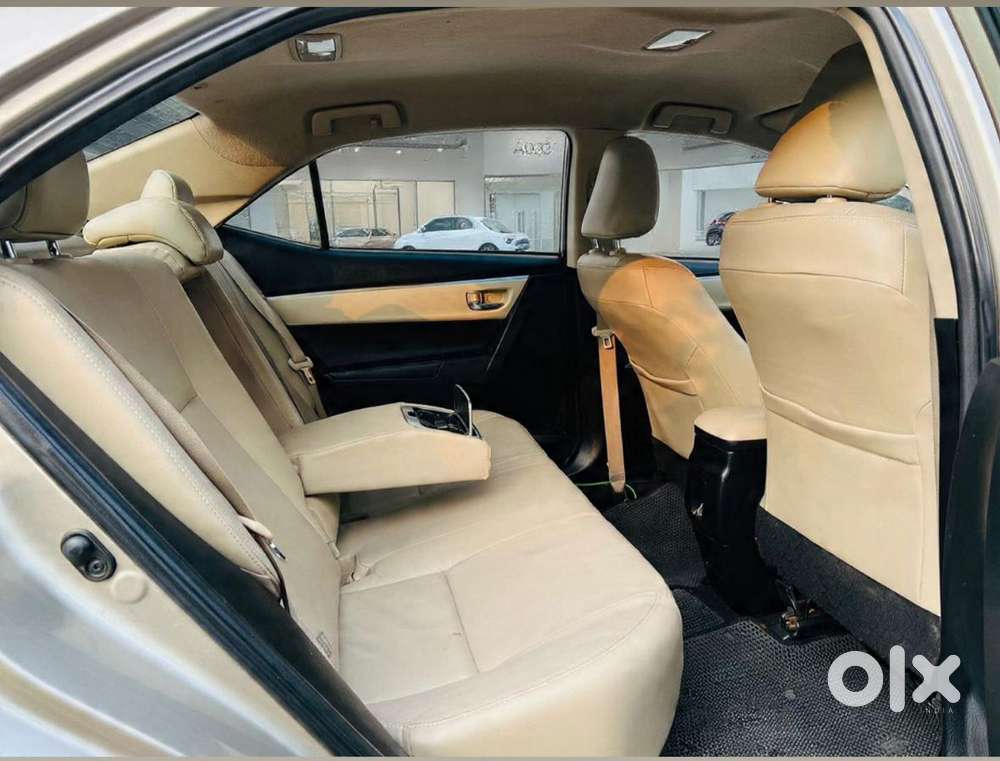 Toyota Corolla Altis Vl, 2015, Petrol