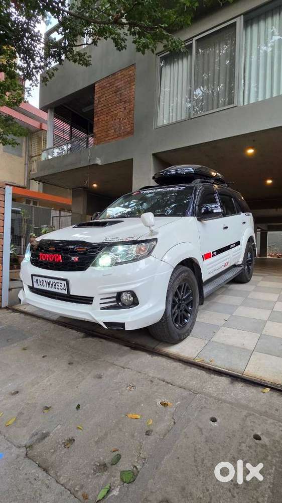 Toyota Fortuner 3.0 4x2 Automatic, 2012, Diesel